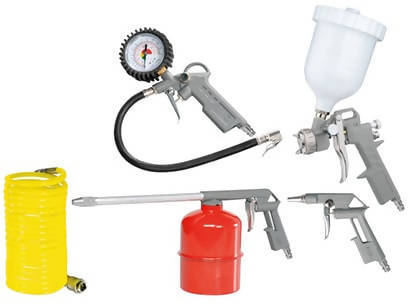 Kit 5 Accessori per Compressore SYSTEM+ 1 Pistola Da Gonfiaggio +1 Pistola Soffiaggio +1 Tubo A Spirale 5mt +1 Aerografo +1 Pistola Lavaggio/nebulizzatore Con Serbatoio Da 1 Lt