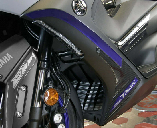 Kit-ADESIVI-in-GEL-3D-compatibili-YAMAHA-Tmax-560-2020-21-carbon-look-blu-metal