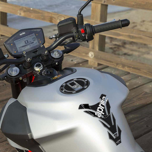 KIT-ADESIVI/STICKERS-in-RESINA-3D-CARBONIO-PROTEZIONE-SERBATOIO-per-MOTO-APRILIA