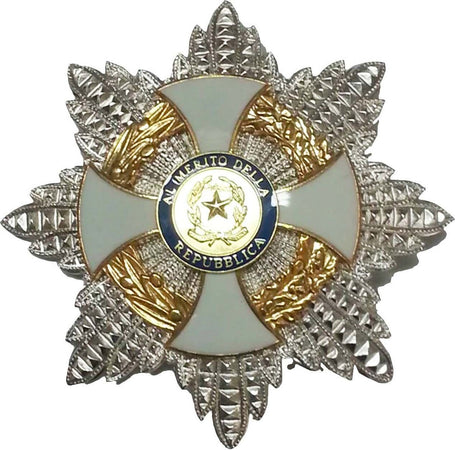 Kit Cavaliere Di Gran Croce Repubblica Cavaliere Di Gran Croce Al Merito Della Repubblica Italiana Omri Sport e tempo libero/Accessori/Trofei medaglie e premi/Medaglie Il Distintivo - Pesaro, Commerciovirtuoso.it