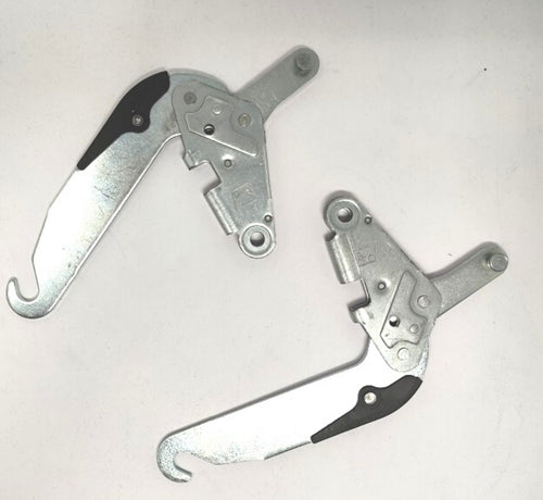 KIT CERNIERA DX E SX PORTA LAVASTOVIGLIE HOTPOINT ARISTON INDESIT ORIGINALE C00636775 Casa e cucina/Grandi elettrodomestici/Accessori e parti di ricambio/Ricambi e accessori per lavastoviglie/Molle per sportelli per lavastoviglie Rossi Ricambi - Venetico Marina, Commerciovirtuoso.it