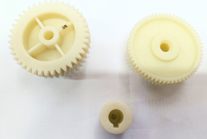 Kit ingranaggi del riduttore per Passapomodoro RGV Modello POMMI Casa e cucina/Elettrodomestici per la cucina/Accessori e parti di ricambio/Parti di ricambio per passapomodoro e accessori Rossi Ricambi - Venetico Marina, Commerciovirtuoso.it