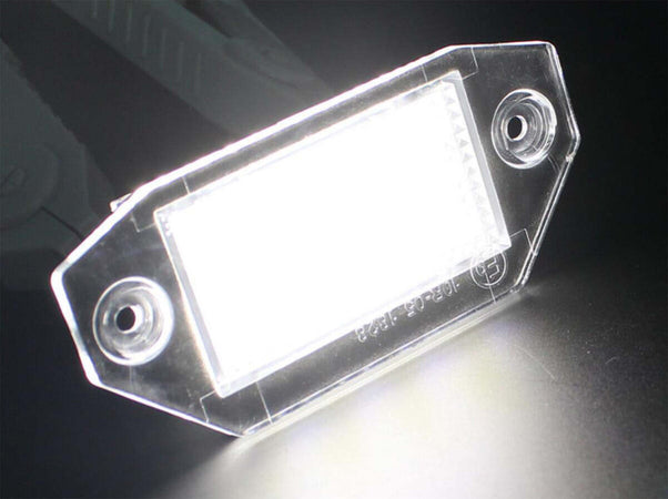 Kit Luci Targa Led Ford Mondeo MKIII 2000-2007 107X47mm Canbus Bianco 12V 5W Auto e Moto/Parti per auto/Luci lampadine e indicatori/Blocchi illuminazione e componenti/Luci targa Scontolo.net - Potenza, Commerciovirtuoso.it