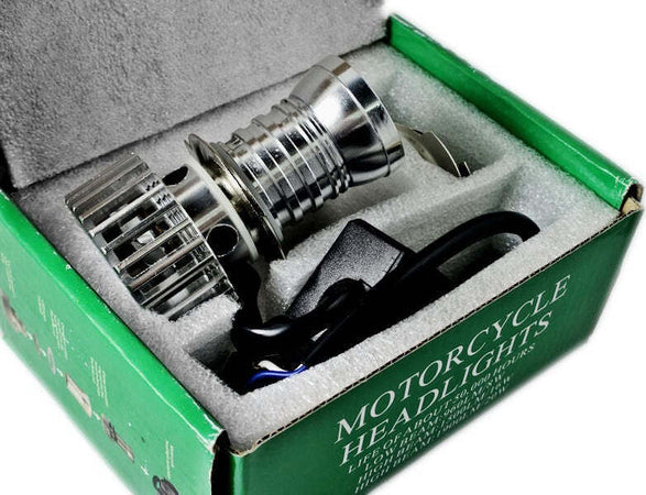 KIT PER MOTO LAMPADA LED MOTOCICLETTA FARO XENON LUCE BIANCA 8000K 20 W ZY1962 Auto e Moto/Moto accessori e componenti/Illuminazione/Fari/Fari anteriori Trade Shop italia - Napoli, Commerciovirtuoso.it