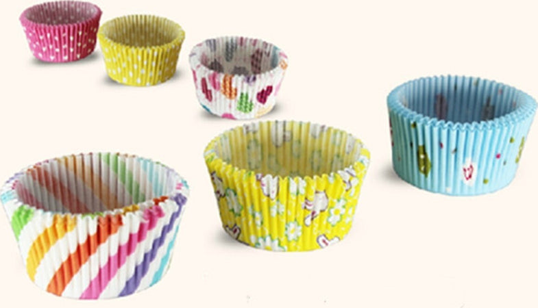 KIT PIROTTINI CARTA OLEATA CUPCAKE CASES PER STAMPI TORTA MUFFIN COLORI MISTI Casa e cucina/Teglie da forno e accessori per pasticceria/Accessori e utensili per pasticceria/Pirottini riutilizzabili per muffin Trade Shop italia - Napoli, Commerciovirtuoso.it