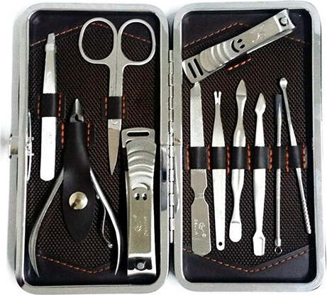 KIT PROFESSIONALE MANICURE PEDICURE SOPRACCIGLIA 11 PEZZI IN CUSTODIA ECOPELLE Bellezza/Manicure e pedicure/Strumenti e accessori/Kit pedicure e manicure Trade Shop italia - Napoli, Commerciovirtuoso.it