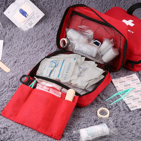 KIT PRONTO PRIMO SOCCORSO COMPLETO CON BORSA PER AUTO MOTO CASA FAI DA TE Auto e Moto/Accessori per auto/Accessori di emergenza/Kit di pronto soccorso Trade Shop italia - Napoli, Commerciovirtuoso.it