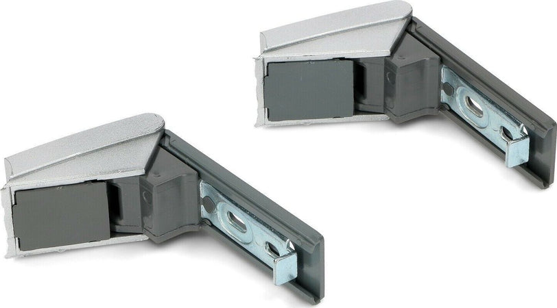 KIT SUPPORTI MANIGLIA CERNIERE PORTA FRIGORIFERO LIEBHERR 9590178 - 9590124 Casa e cucina/Grandi elettrodomestici/Accessori e parti di ricambio/Ricambi e accessori per frigoriferi/Maniglie per frigoriferi Rossi Ricambi - Venetico Marina, Commerciovirtuoso.it