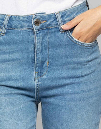 KOCCA-Jeans-Blu-da-donna
