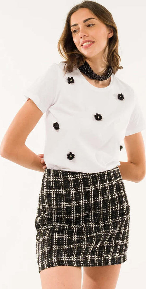 KONTATTO-|-T-shirt-applicazioni-fiori