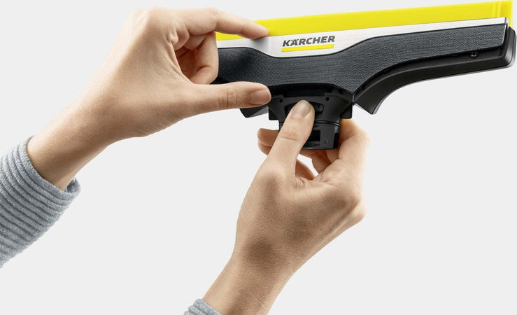 Kärcher WV 6 Plus Aspiragocce - Batteria Li-Ion, Durata Batteria 100 Min, Resa per una Ricarica della Batteria 300 m² (100 Finestre), Capacità Serbatoio Acqua Sporca 150 ml, Caricabatterie Rapido Aspiragocce Karcher Wv 6 Multifunzione Lavavetri A Batterie Casa e cucina/Aspirapolvere e pulizia di pavimenti e finestre/Aspiratori per finestre Ferus - Montoro, Commerciovirtuoso.it