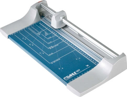 Lama ricambio per taglierine Hobby 500-507-508 - A4 - 320 mm - taglio lineare - Dahle Casa e cucina/Hobby creativi/Materiali per hobby creativi/Utensili per il taglio/Taglierine e lame per carta/Taglierine a lama rotante Eurocartuccia - Pavullo, Commerciovirtuoso.it