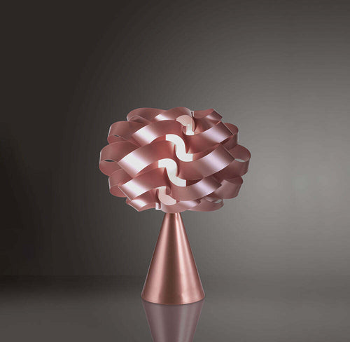 Lampada-Da-Tavolo-A-Cono-1-Luce-Cloud-In-Polilux-Rosa-Metallico-Made-In-Italy