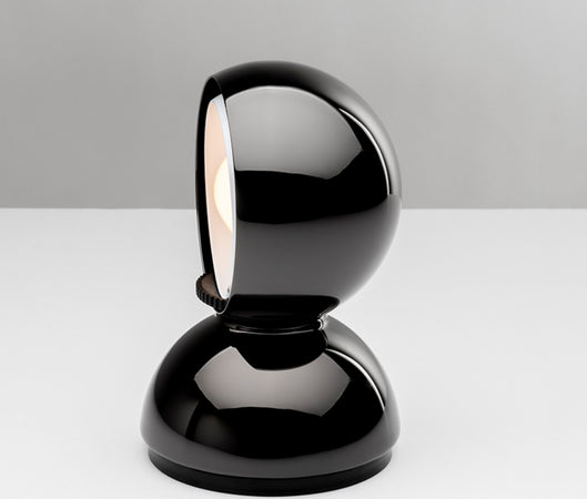 Lampada-da-tavolo-Artemide-Eclisse