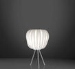 Lampada-Da-Tavolo-Con-Treppiede-1-Luce-Queen-In-Polilux-Bianco-Made-In-Italy
