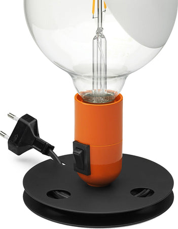 Lampada-da-tavolo-Flos-Lampadina