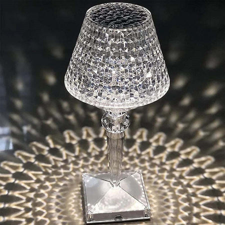 Lampada Da Tavolo In Cristallo Senza Fili Usb Ricaricabile Touch A 3 Vie 28x12cm Illuminazione/Illuminazione per interni/Lampade/Lampade da tavolo e abat-jour Trade Shop italia - Napoli, Commerciovirtuoso.it