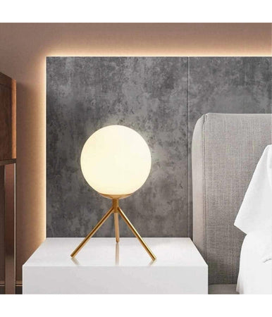 Lampada Da Tavolo Minimalista Bronzo Treppiedi Con Sfera Lume Abat Jour G9 D35
