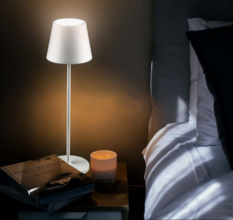Lampada Da Tavolo Senza Fili Led Bianca Dimmerabile Touch Luce Bianca Calda 2 W Illuminazione/Illuminazione per interni/Lampade/Lampade da tavolo e abat-jour Trade Shop italia - Napoli, Commerciovirtuoso.it