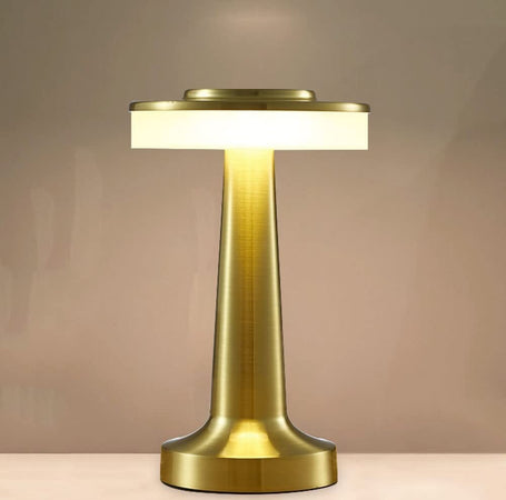Lampada Scrivania Led Portatile 3 Sfumature Luce Touch Usb Ricaricabile Q-tl145 Illuminazione/Illuminazione per interni/Lampade/Lampade da tavolo e abat-jour Trade Shop italia - Napoli, Commerciovirtuoso.it