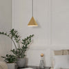 Lampadario-Contemporaneo-Narices-1-Luce-Acciaio-Nero-e-Ottone