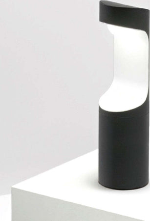 Lampioncino-alluminio-policarbonato-Gea-Led-ANHUR-GES460-30H-LED-lampada-terra-grigio-antracite-moderna-esterno-IP54