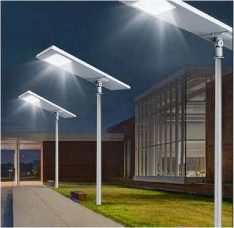 Lampione-Faro-Led-500w-Stradale-Crepuscolare-Con-Pannello-Solare-Ip65-Sl-500w-lp