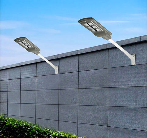 Lampione Stradale Led 180 W Pannello Solare Fotovoltaico Con Telecomando Luce Illuminazione/Illuminazione per esterni/Lampioni Trade Shop italia - Napoli, Commerciovirtuoso.it