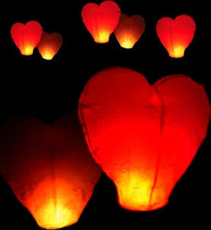 LANTERNA CINESE VOLANTE SKYLANTERN A FORMA DI CUORE PER MATRIMONIO EVENTI PARTY Casa e cucina/Hobby creativi/Materiali per hobby creativi/Forniture per feste/Lanterne cinesi Trade Shop italia - Napoli, Commerciovirtuoso.it