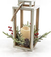 Lanterna in metallo con decorazione rami e bacche, candela con luci a LED Casa e cucina/Decorazioni per interni/Addobbi e decorazioni per ricorrenze/Decorazioni natalizie/Luci natalizie/Catene luminose per esterni MagiediNatale.it - Altamura, Commerciovirtuoso.it