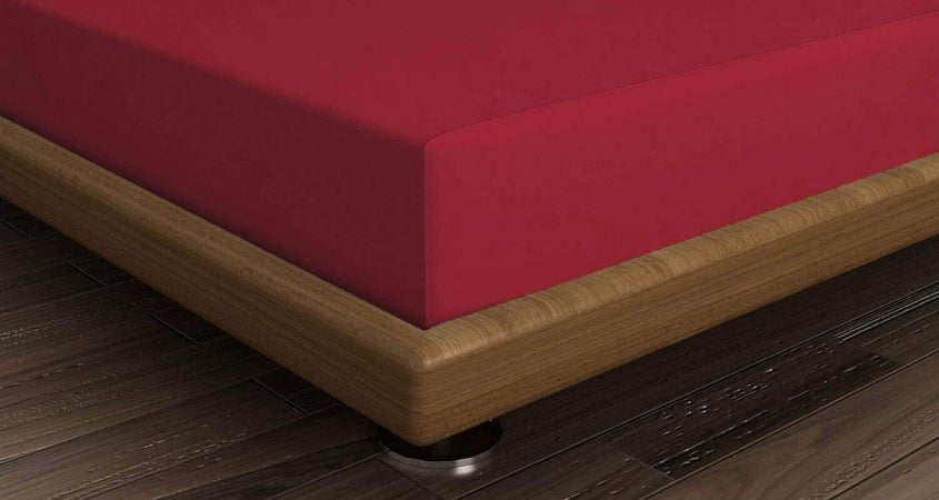 LENZUOLO INFERIORE COPRIMATERASSO ROSSO IN COTONE Casa e cucina/Tessili per la casa/Biancheria da letto/Lenzuola e federe/Lenzuola coprimaterasso Scontolo.net - Potenza, Commerciovirtuoso.it