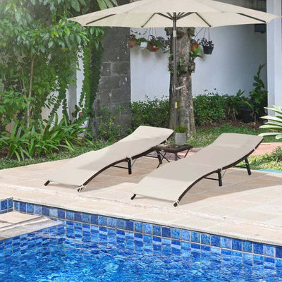 Lettini-Prendisole-Richiudibili-con-Cuscini-Rimovibili-e-Tavolino-Pieghevole,-Set-3-Pz-in-Rattan,-Crema-862-017