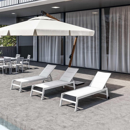 Lettino prendisole in alluminio "Summer" con ruote per piscina e giardino