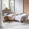 Letto moderno matrimoniale Vitruvia struttura in legno rovere con piedi in Metallo