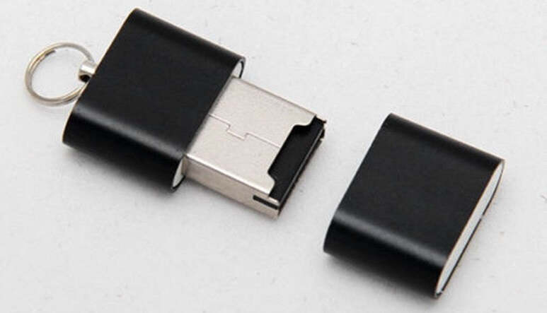 LETTORE DI MEMORIA MEMORY CARD READER USB 2.0 T-FLASH ADATTATORE PER PC NOTEBOOK  Trade Shop italia - Napoli, Commerciovirtuoso.it