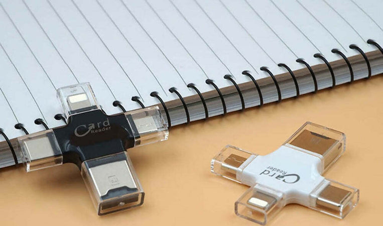 Lettore-di-schede-micro-sd-4-in-1-universale-espansione-memoria-per-dispositivi-lightning-type-c-e-micro-usb