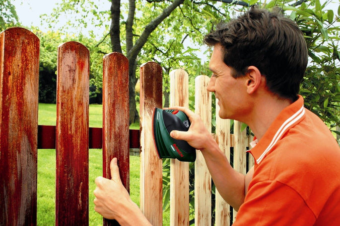 LEVIGATRICE A BATTERIA BOSCH PRIO Fai da te/Utensili elettrici e a mano/Utensili elettrici/Levigatrici/Levigatrici rotoorbitali Trade Shop italia - Napoli, Commerciovirtuoso.it