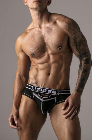 Locker Gear Watch It Hard Brief White by Locker Gear Mutandine Uomo Gay Aperte Dietro Taglia 44 Xxl Salute e cura della persona/Erotismo e contraccezione/Abbigliamento erotico in pelle e latex/Uomo/Slip e perizomi Kondorama - Martinsicuro, Commerciovirtuoso.it