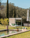Lettino daybed Konnor baldacchino prendisole ad isola per giardino e piscina, reclinabile con tende