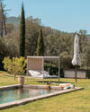 Lettino daybed Konnor baldacchino prendisole ad isola per giardino e piscina, reclinabile con tende