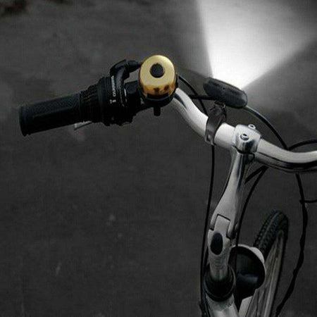 Luce Anteriore Led Cob Ricaricabile Usb Bici Ciclo Bicicletta Bianco Te-b0086 Sport e tempo libero/Attività ricreative all'aperto/Ciclismo/Luci e riflettori/Fanalini anteriori Trade Shop italia - Napoli, Commerciovirtuoso.it