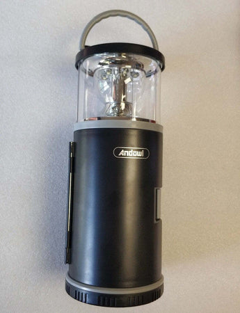 Luce Da Campeggio 15in1 Portatile Per Esterni Con Kit Di Attrezzi Combo Q-ly340 Sport e tempo libero/Attività ricreative all'aperto/Camping e outdoor/Illuminazione/Lanterne/Lanterne elettriche Trade Shop italia - Napoli, Commerciovirtuoso.it