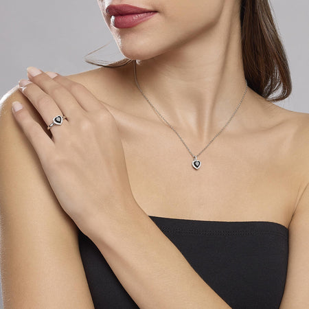 Mabina---Girocollo-con-cuore-nero-LOVE-AFFAIR