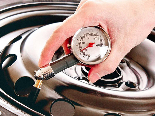 Manometro-Analogico-Pneumatici-e-Ruote-Provapressione-Gomme-Auto-Moto-Carall