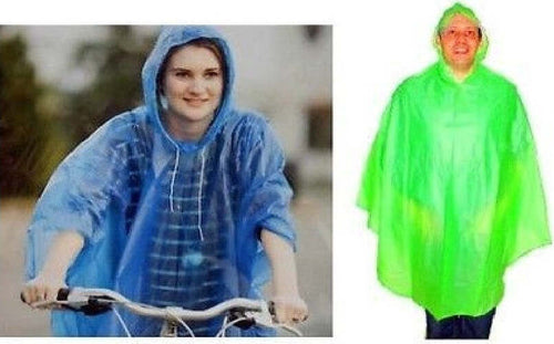 MANTELLA ANTIPIOGGIA PONCHO IMPERMEABILE TAGLIA UNICA PER MOTO BICI PIOGGIA Moda/Donna/Abbigliamento/Neve e pioggia/Giacche impermeabili Trade Shop italia - Napoli, Commerciovirtuoso.it