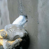 MAPEI-LAMPOSILEX-KG.5-Legante-idraulico-a-presa-rapida-per-infiltrazioni-d’acqua