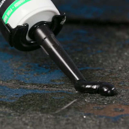 MAPEI-MAPEFLEX-BLACKFILL-ML.300-Sigillante-bituminoso-per-i-guaine-bituminose-tetti-e-coperture