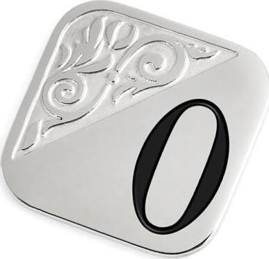 Marlù-Piastrina-quadrata-con-lettera-changy