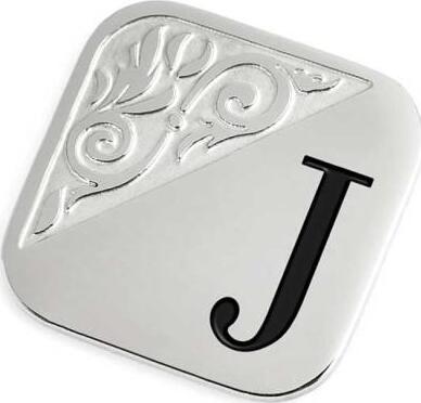 Marlù-Piastrina-quadrata-con-lettera-changy