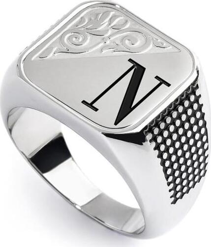 Marlù-Piastrina-quadrata-con-lettera-changy